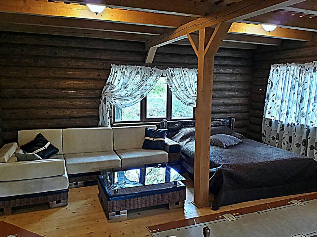 Rancho 555 Guest House Ujhorod Exterior foto
