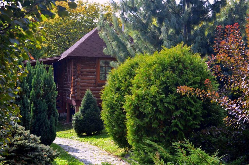 Rancho 555 Guest House Ujhorod Exterior foto